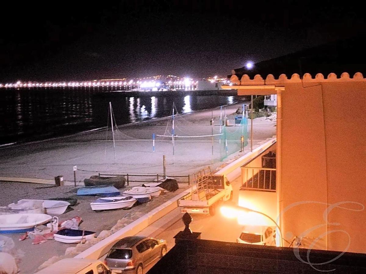 Algarrobo Costa Primera Linea De Playa Duplex Екстериор снимка