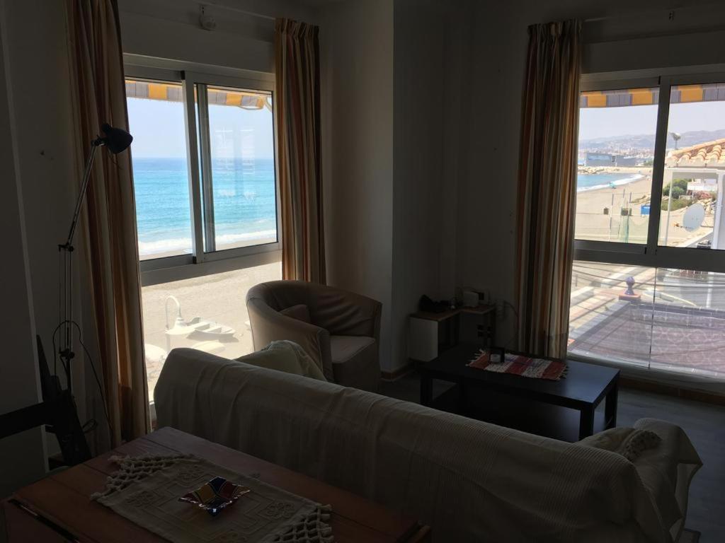 Algarrobo Costa Primera Linea De Playa Duplex Екстериор снимка