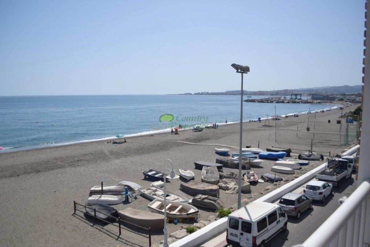 Algarrobo Costa Primera Linea De Playa Duplex Екстериор снимка
